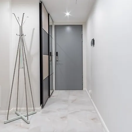 Apartamento Modern Close To The - Terrace, Free Parking, Restaurants Close