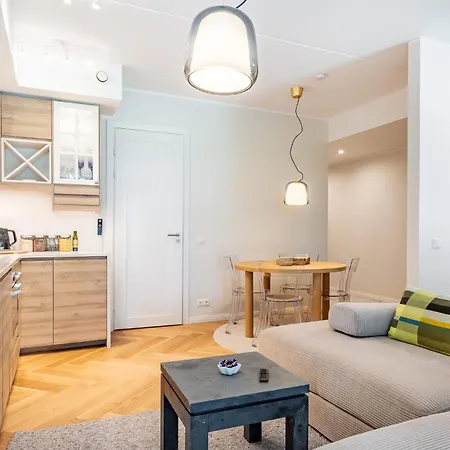 Modern Close To The - Terrace, Free Parking, Restaurants Close Διαμέρισμα *